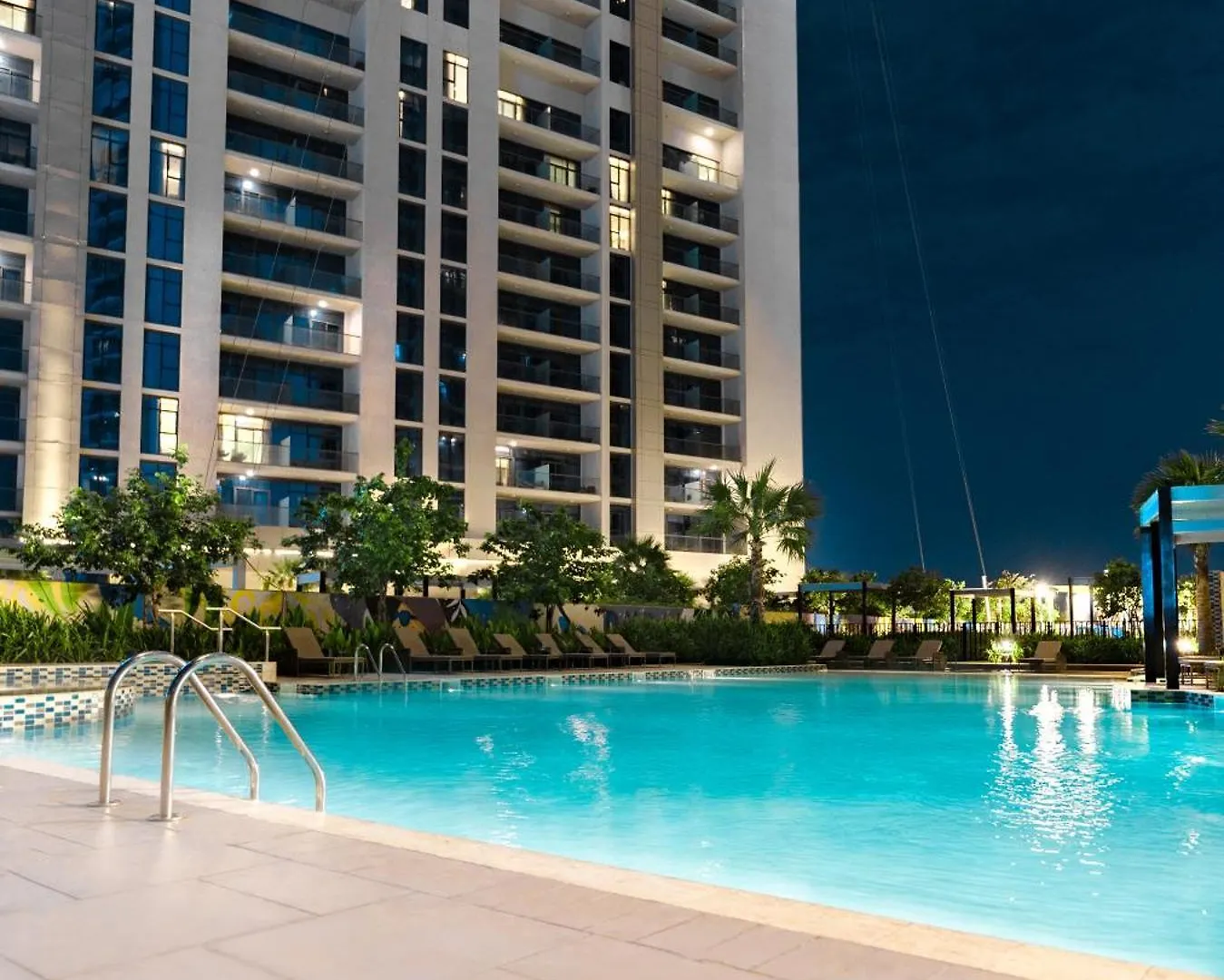 High Rise Studio Near Dubai Mall 阿拉伯联合酋长国