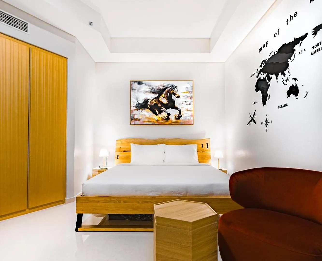 High Rise Studio Near Dubai Mall